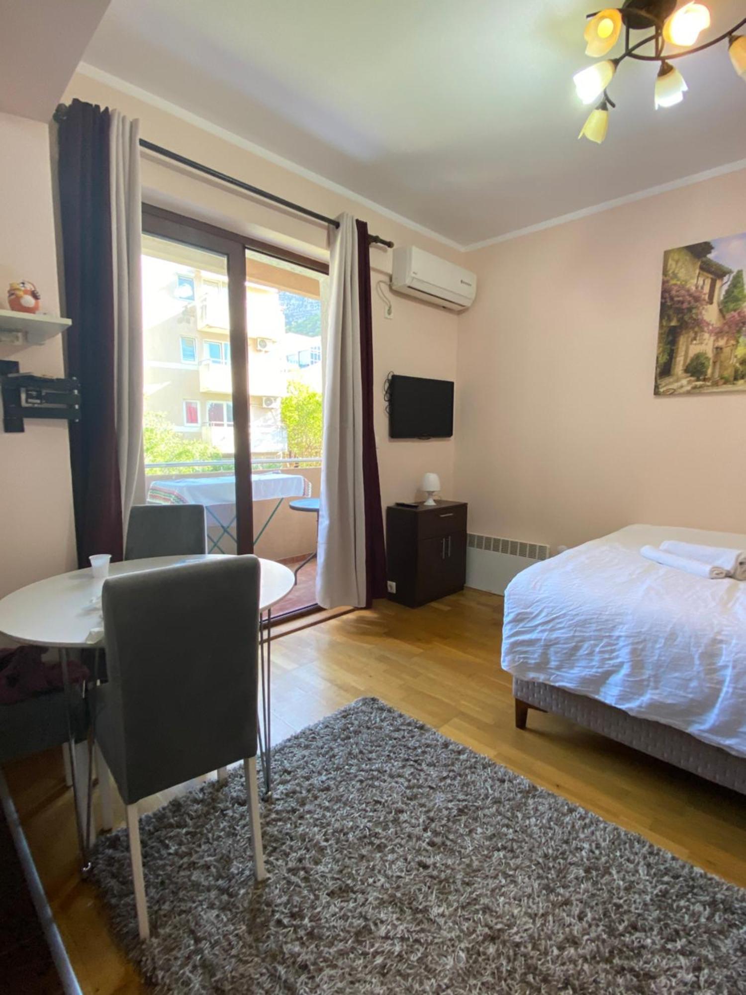 Yasmin Apartment
